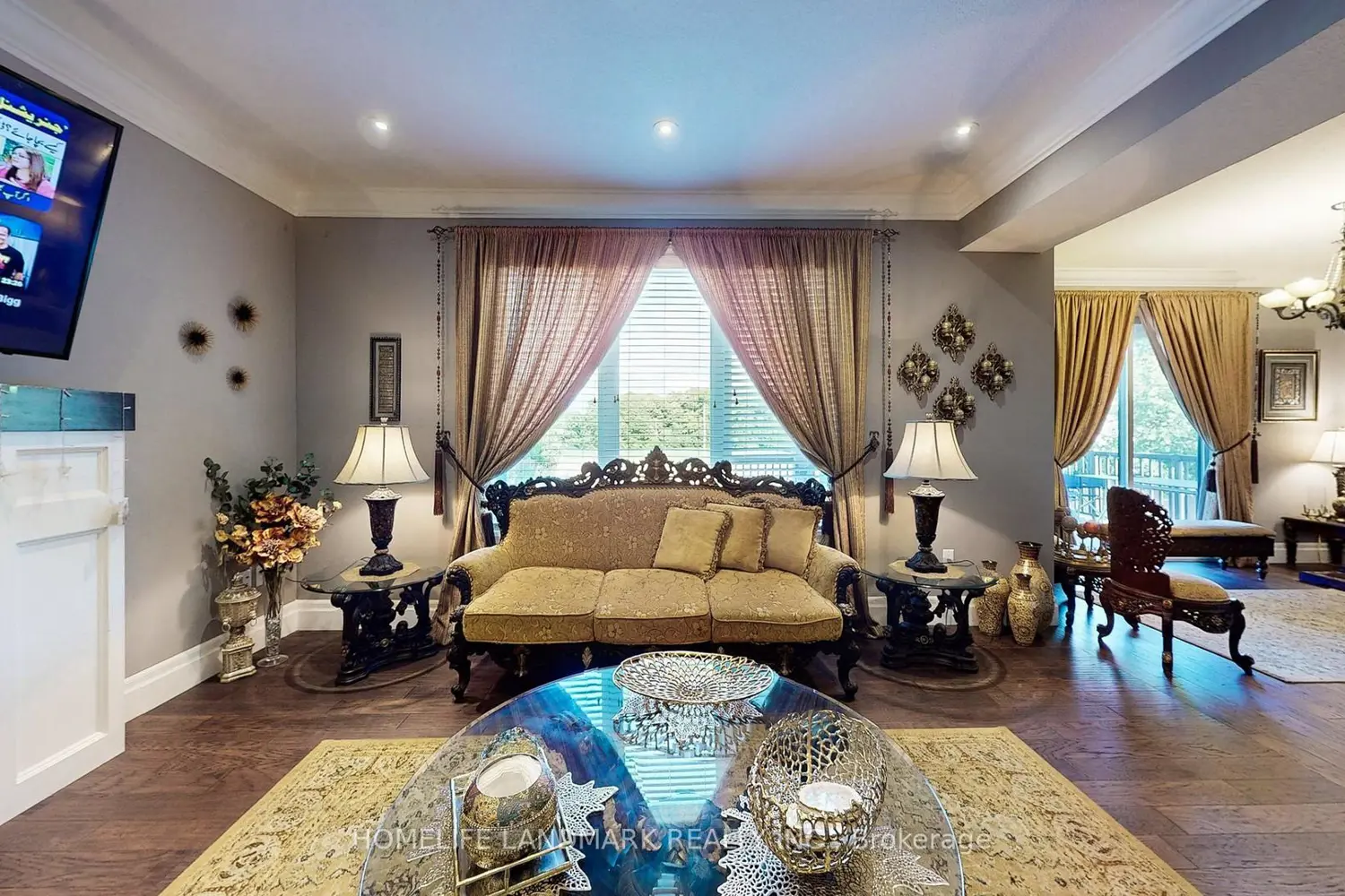 537 Millstream Drive photo 2