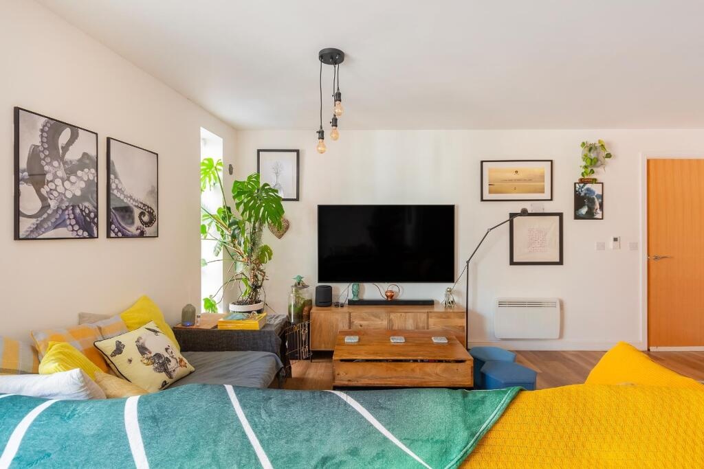 Additional image 9 of 2 Bed Flat, Swann House, BS1, N1 7GU