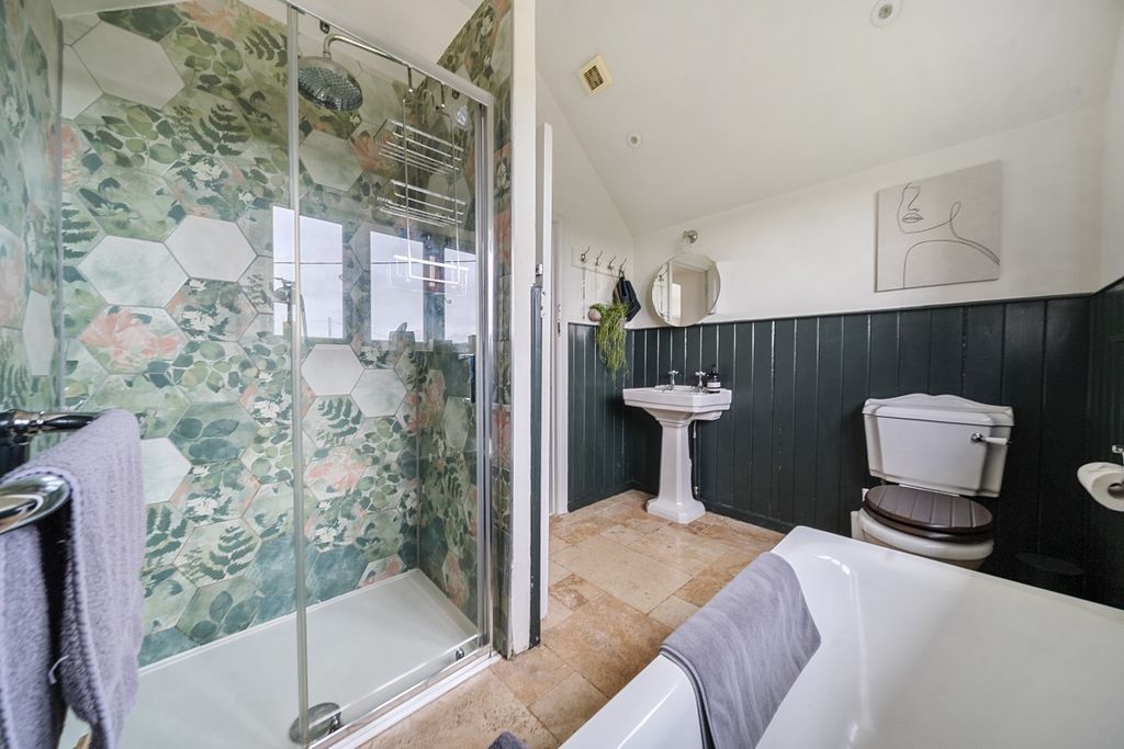 Additional image 7 of 4 bed detached house to rentBradford Road, Atworth, Melksham SN12