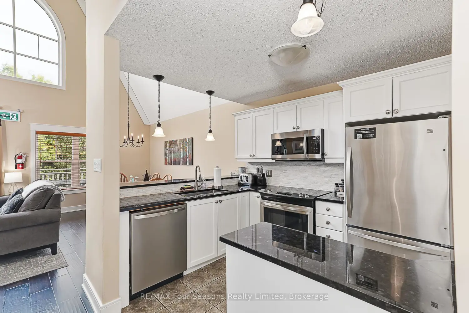 Additional image 7 of 170 Snowbridge Way 225