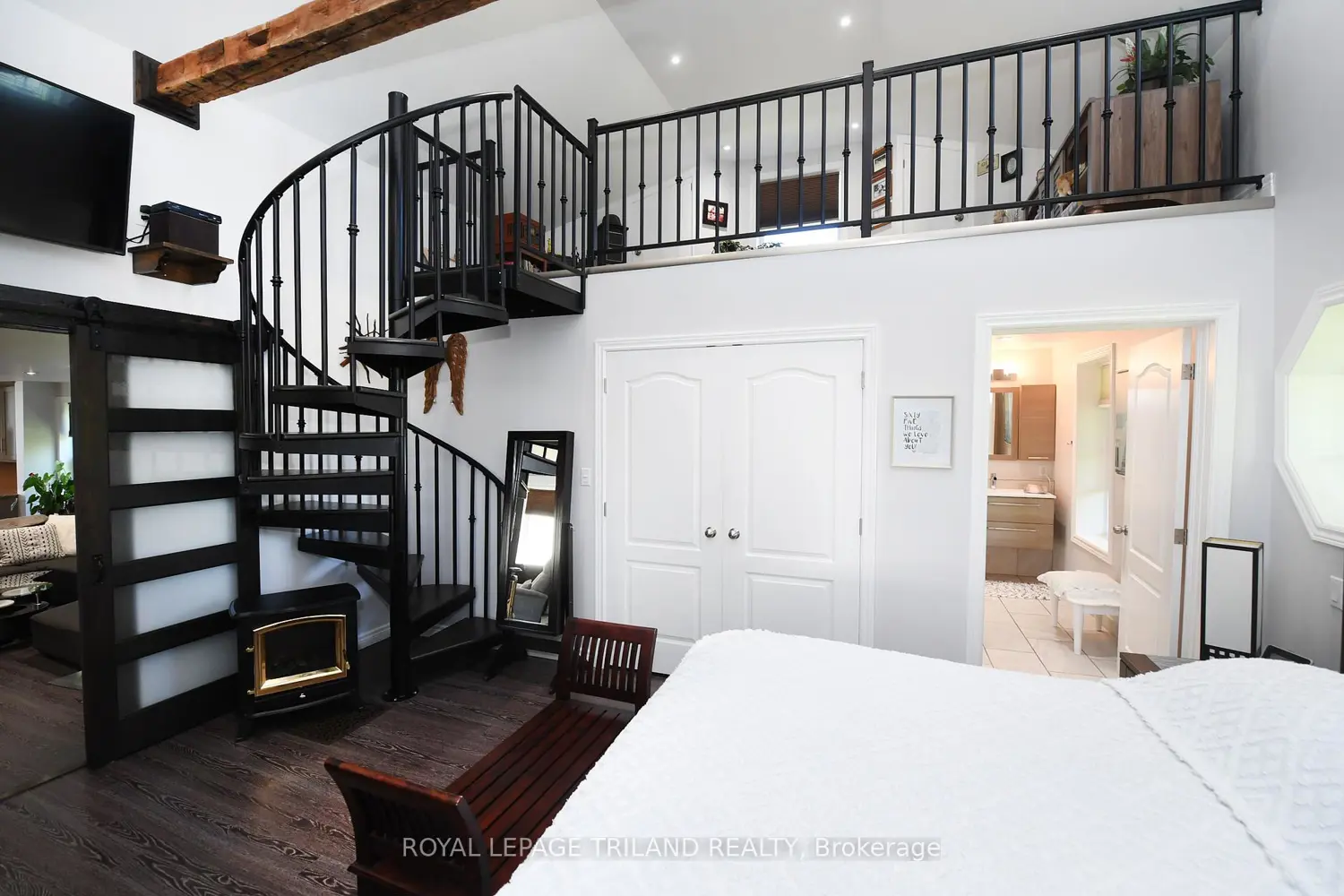 Additional image 8 of 48789 Dexter Line