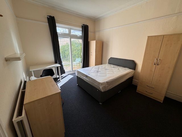 Additional image 10 of 7 bed semi-detached house to rentBalmoral Road, Bristol BS7