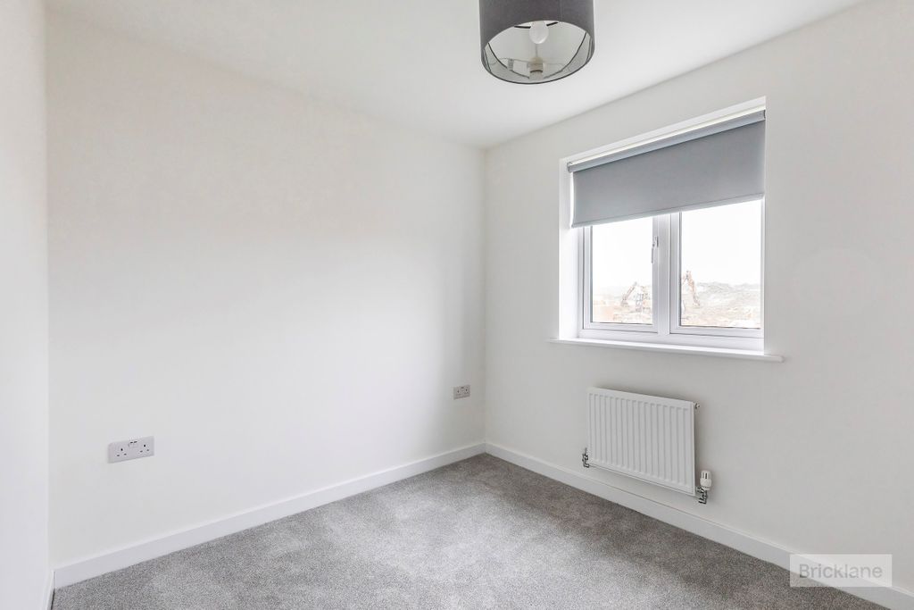 Additional image 7 of 3 bed end terrace house to rentAirfield Way, Corby NN17