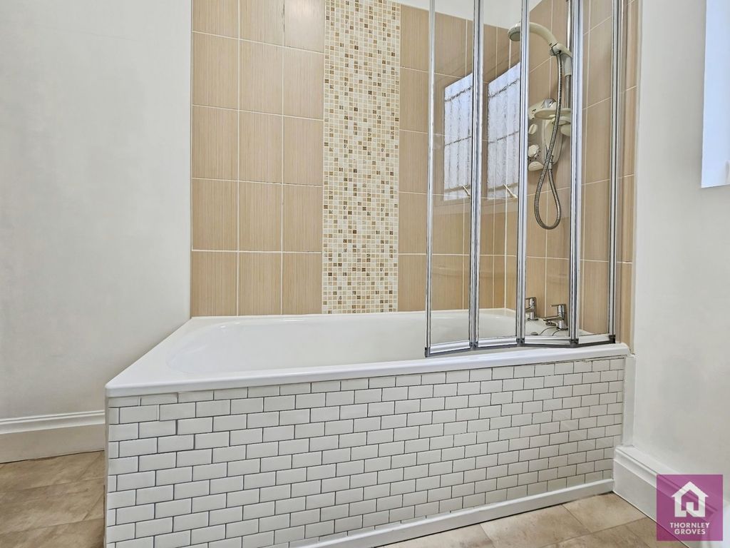 Additional image 10 of 3 bed detached house to rentBlacon Point Road, Blacon, Chester, Cheshire CH1
