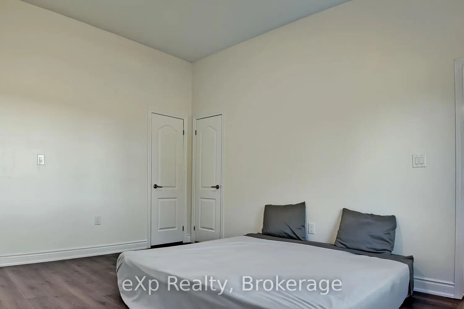 Additional image 5 of 221 Forler Street