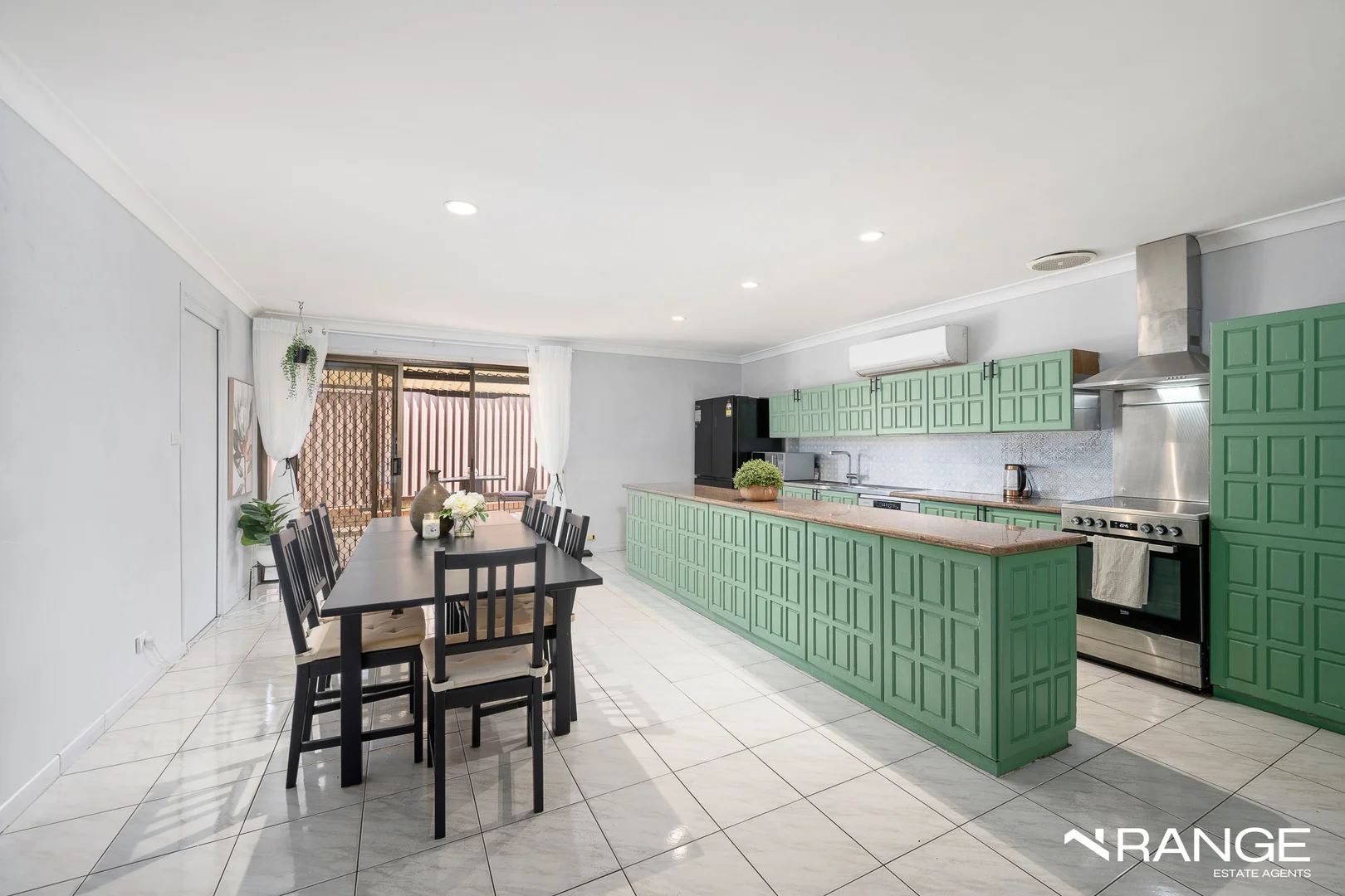 Additional image 10 of 6 Meroo Close, Wakeley NSW 2176