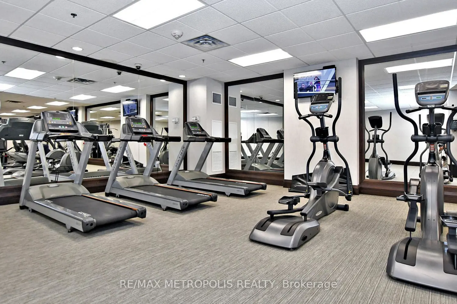 Additional image 8 of 75 King Street 1202