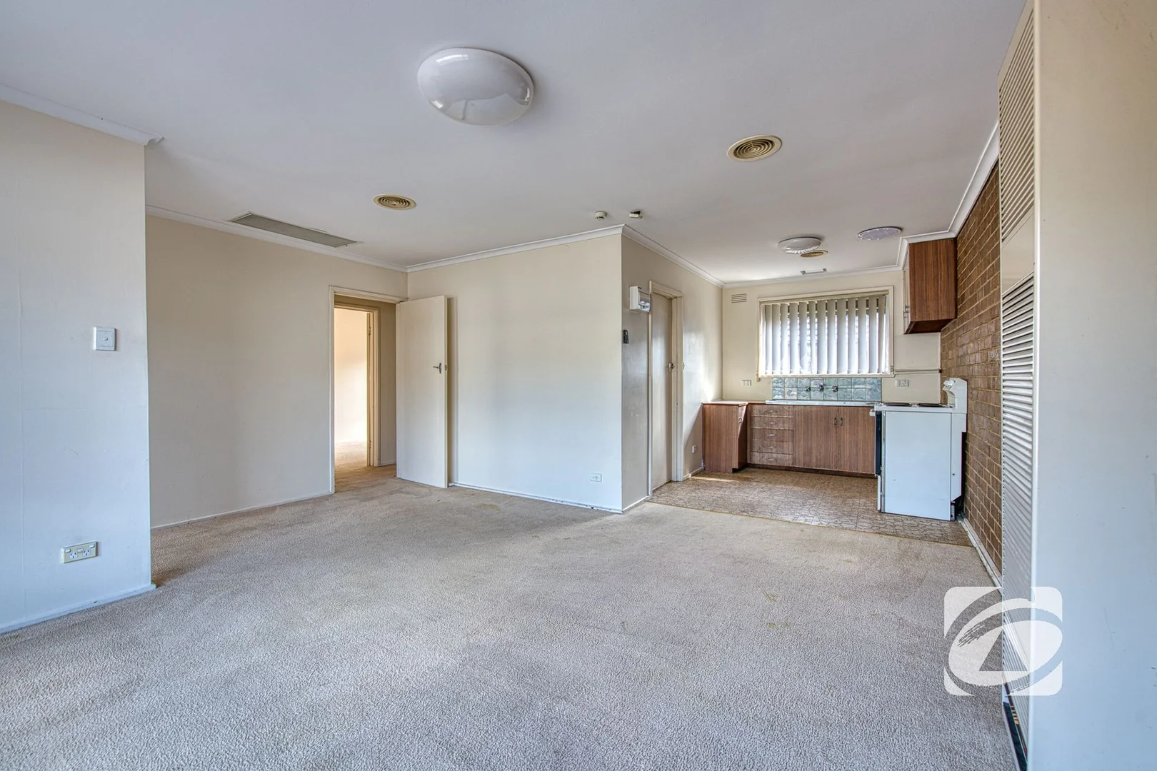 Additional image 4 of 2 & 3/8 Wheeler Street, Berwick VIC 3806