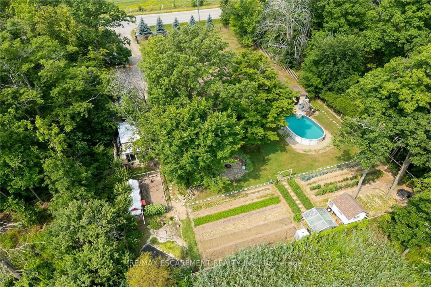 Additional image 20 of 920 Highway 56