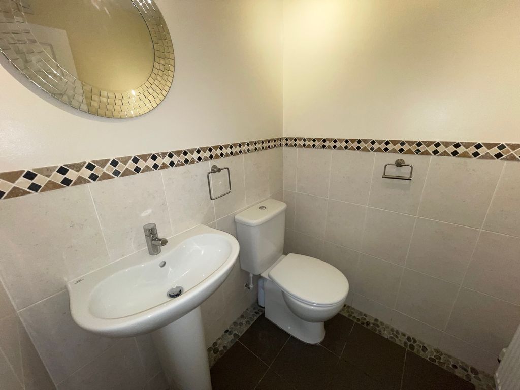 Additional image 9 of 4 bed detached house to rentTrevithick Close, Burntwood WS7