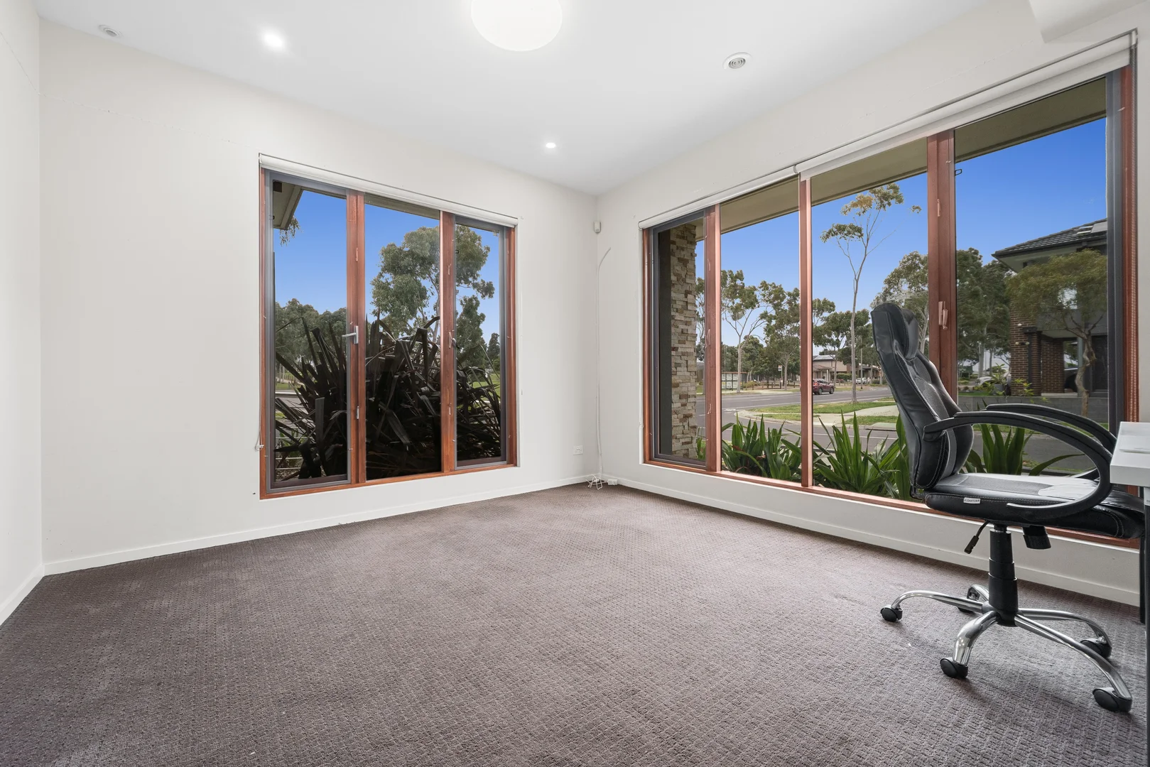 Additional image 16 of 2 Forest Drive, Clyde North VIC 3978