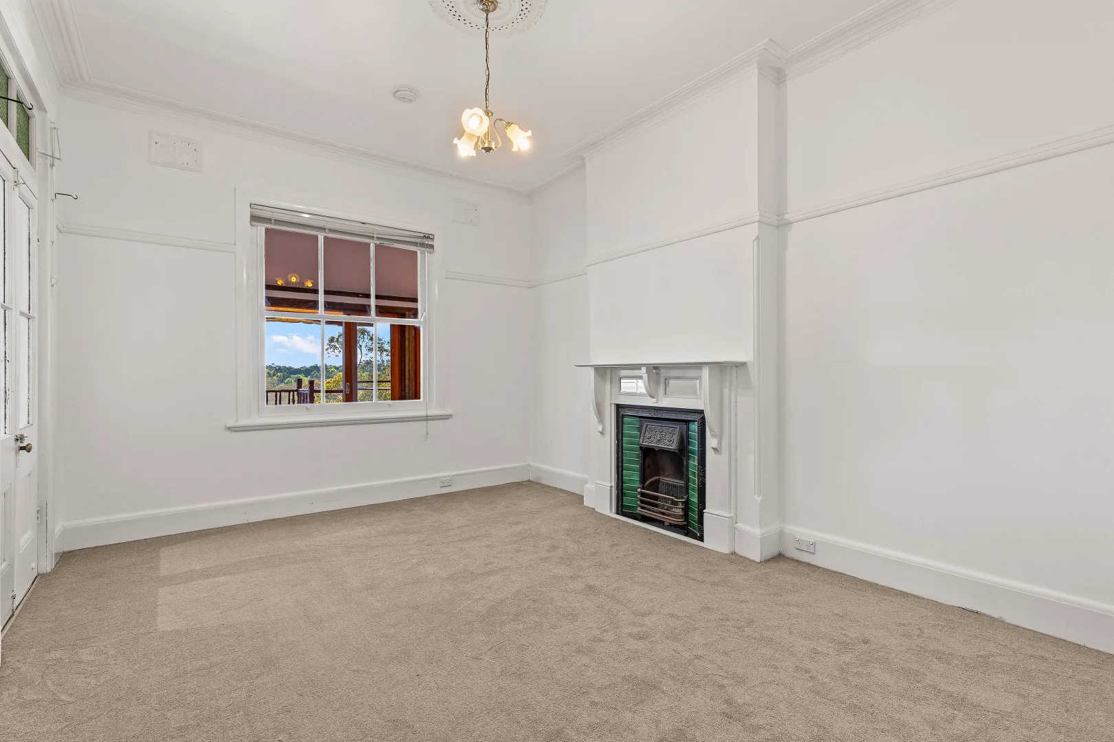 Additional image 15 of 10 Banksia Park Rd, Katoomba NSW 2780