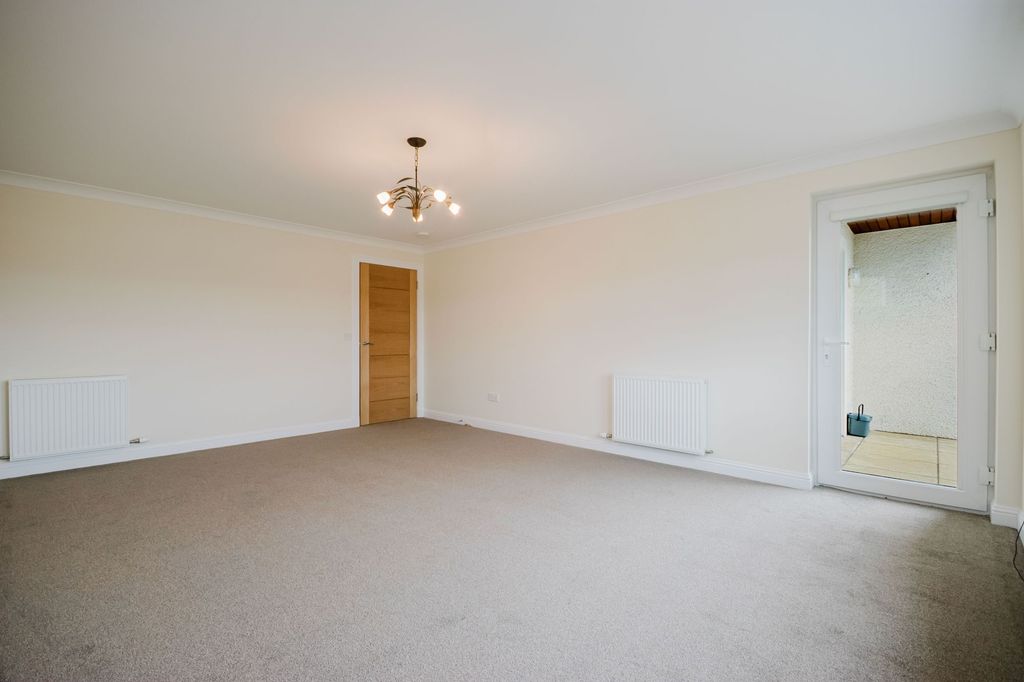 Additional image 13 of 2 bed flat to rent2 Jacks Gait, 8 Cassillis Road, Maybole KA19