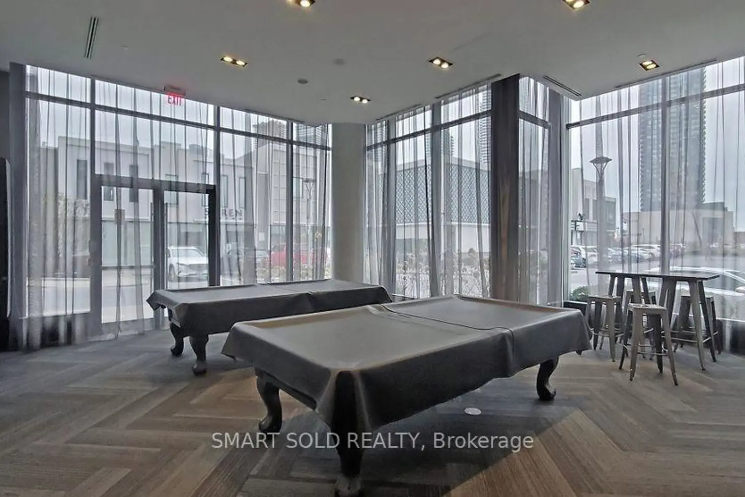 Additional image 17 of 90 Park Lawn Road 2608