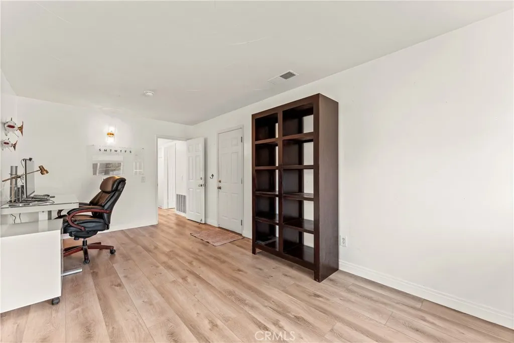 Additional image 73 of 31582 Golden Lion Dr, Temecula, CA 92591