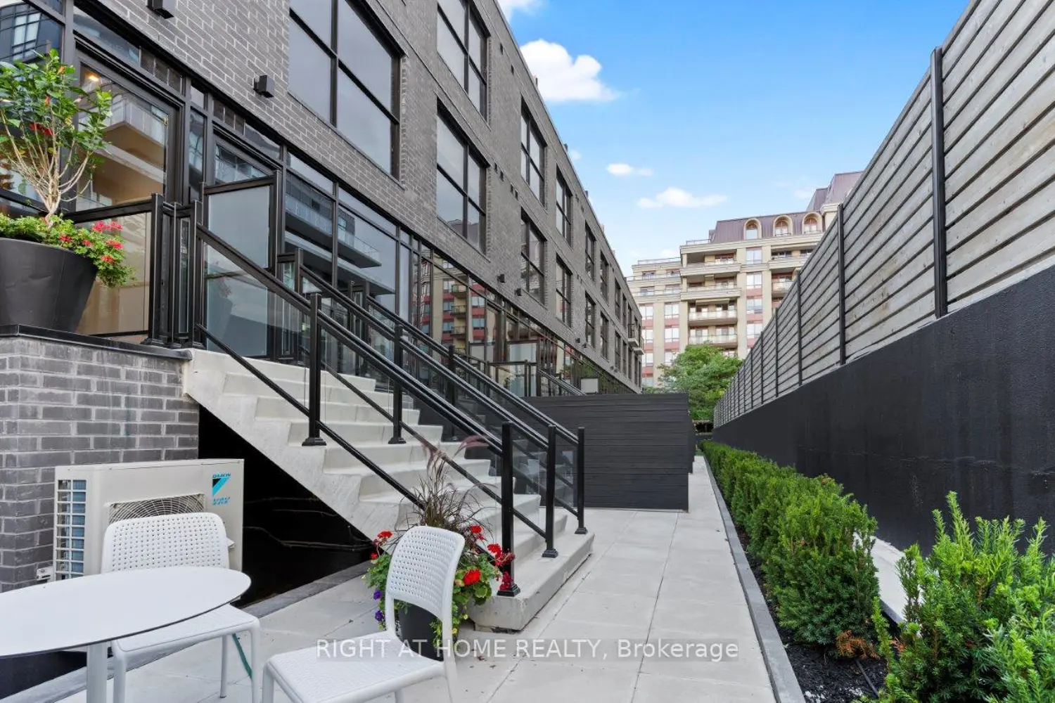 Additional image 17 of 12 Dervock Crescent 25