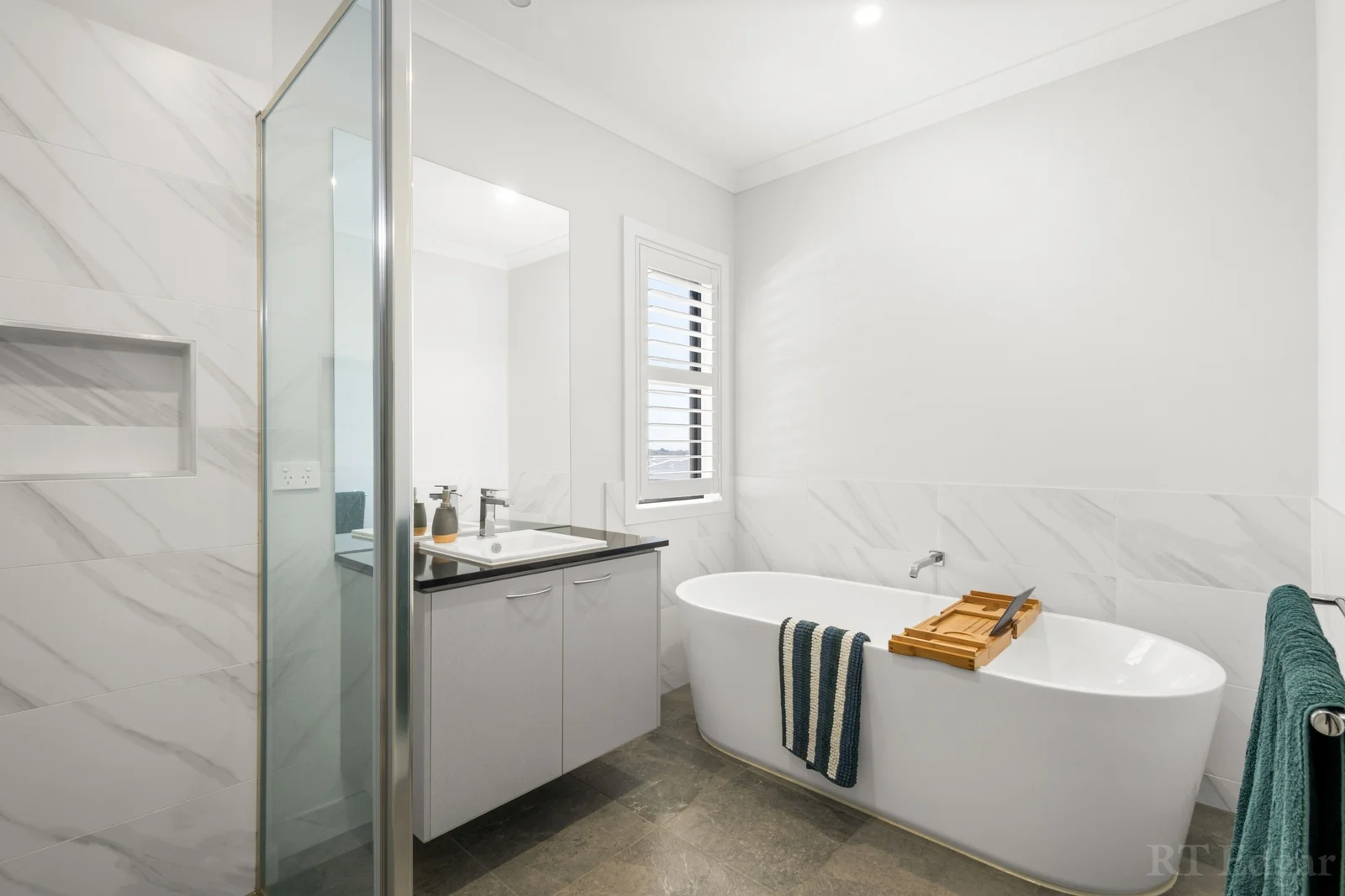 Additional image 8 of 3 Monahan Drive, St Leonards VIC 3223