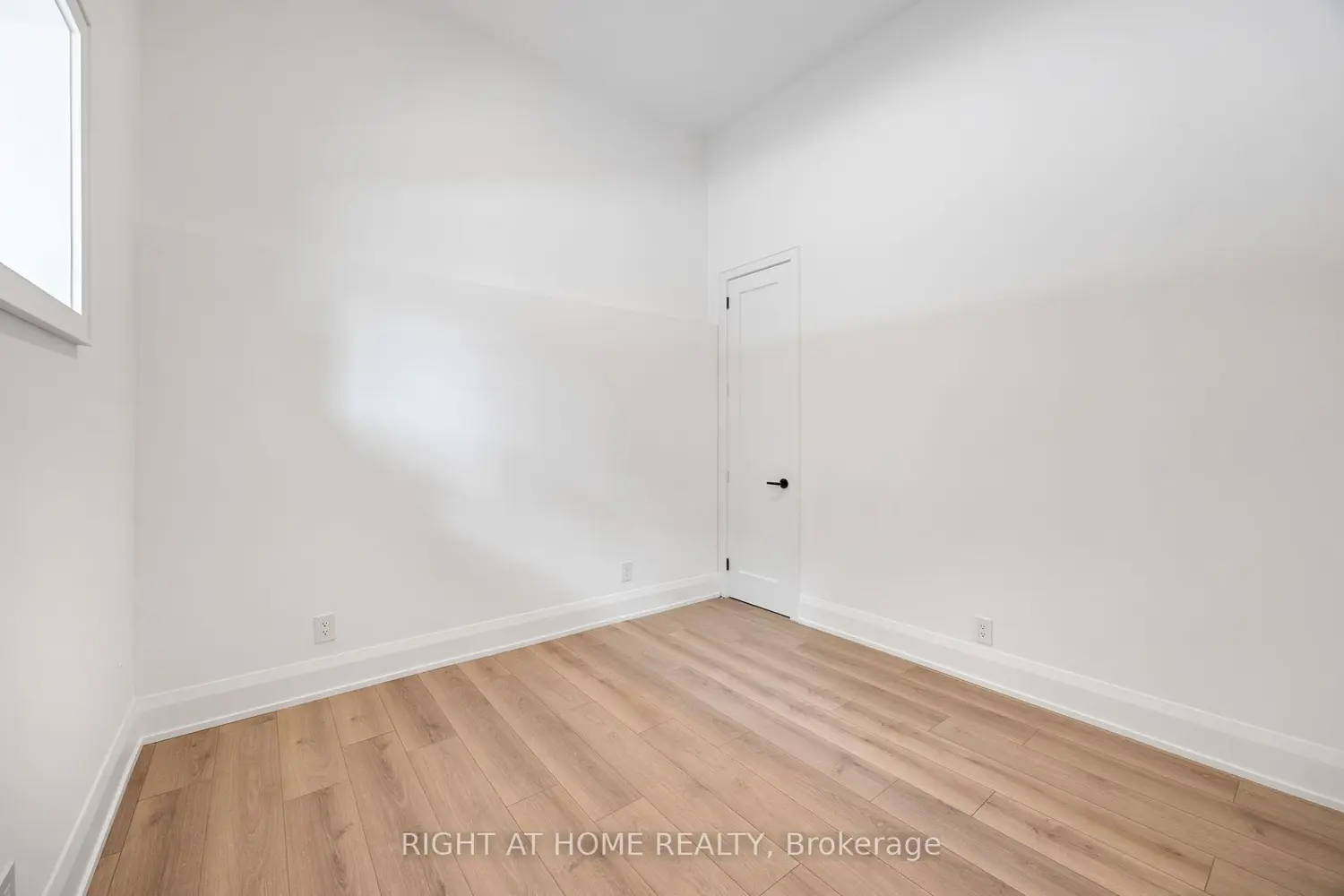 Additional image 13 of 120 Hammell St Street