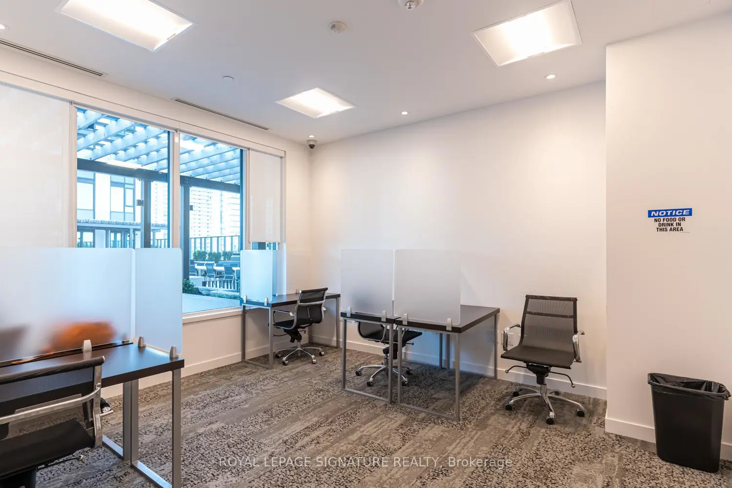 Additional image 11 of 1926 Lake Shore Boulevard 2217