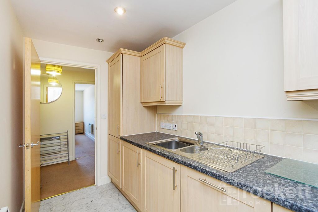 Additional image 30 of 2 bed flat to rentWindsor Court, No. 1 London Road, Newcastle Under Lyme, Staffordshire ST5