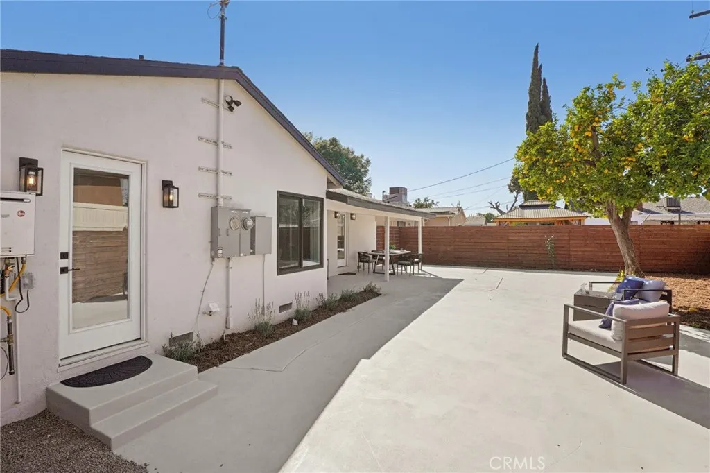 Additional image 36 of 13907 Wyandotte Street, Van Nuys, CA 91405