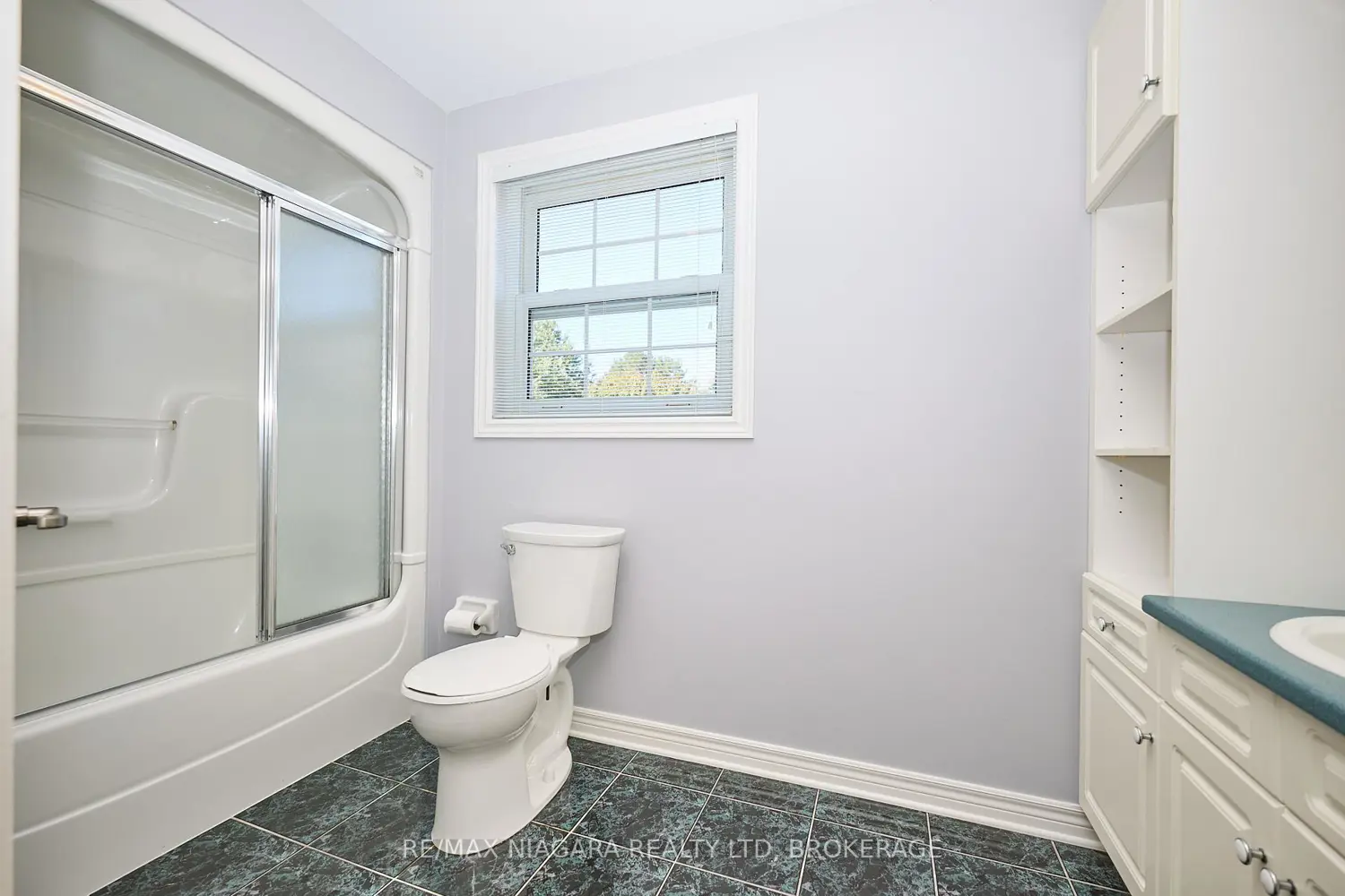 Additional image 17 of 1 Breckenridge Boulevard