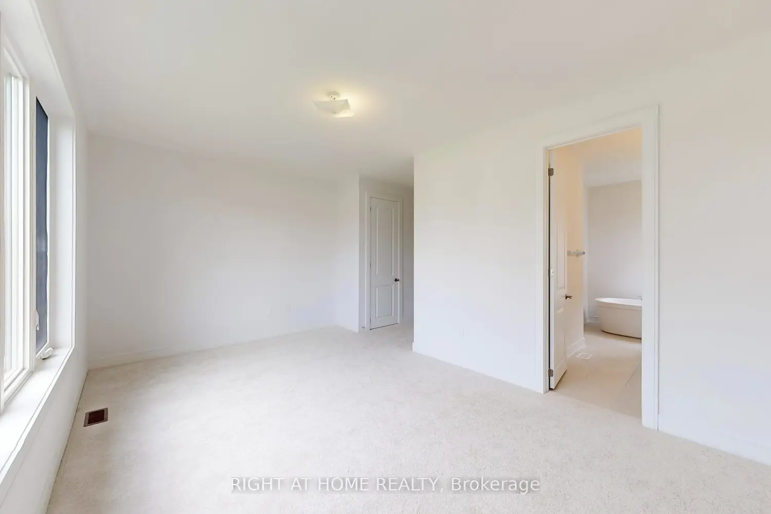 Additional image 15 of 254 Wilcox Drive