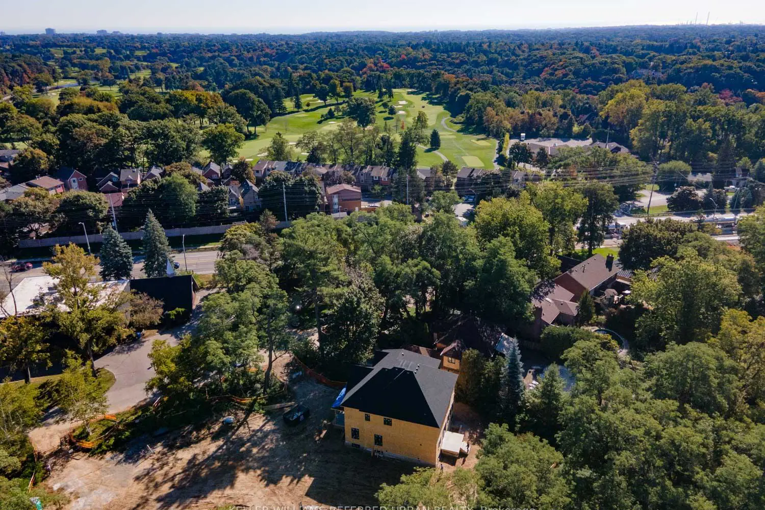 Additional image 3 of 1429 Dundas Crescent