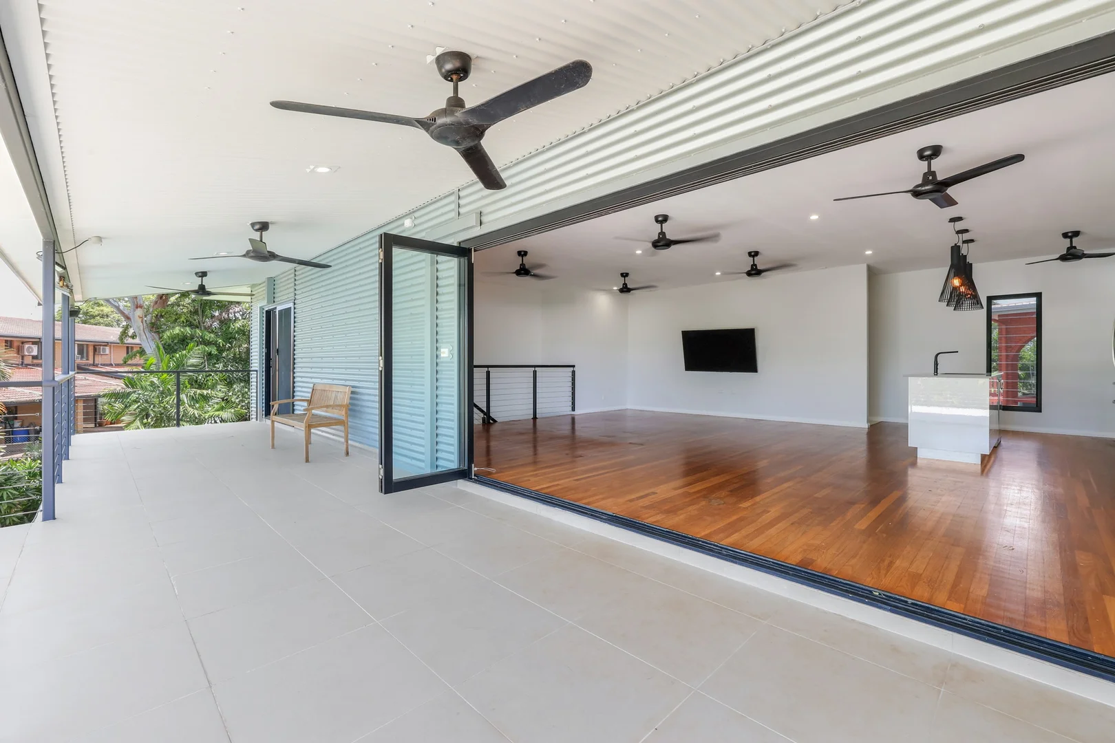 Additional image 12 of 17 Claymore Circuit, Brinkin NT 0810