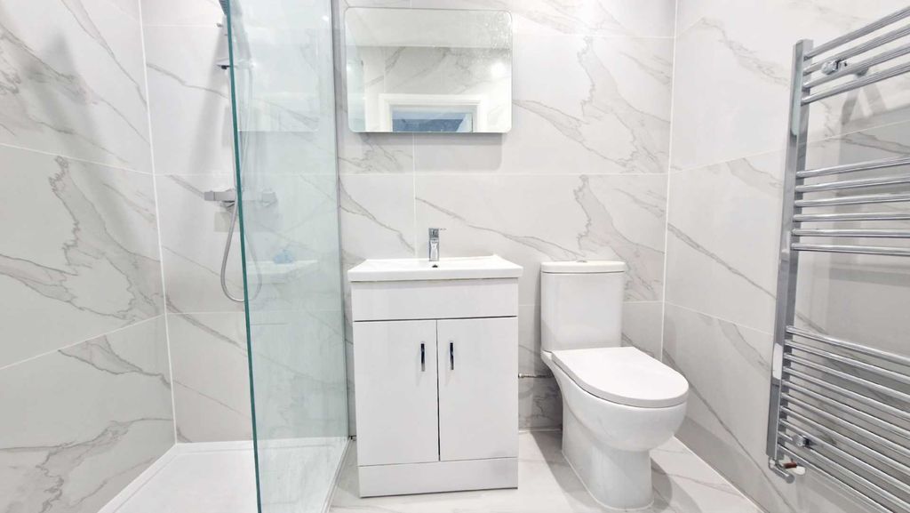 Additional image 5 of 9 bed semi-detached house to rentRockley Road, Luton LU1