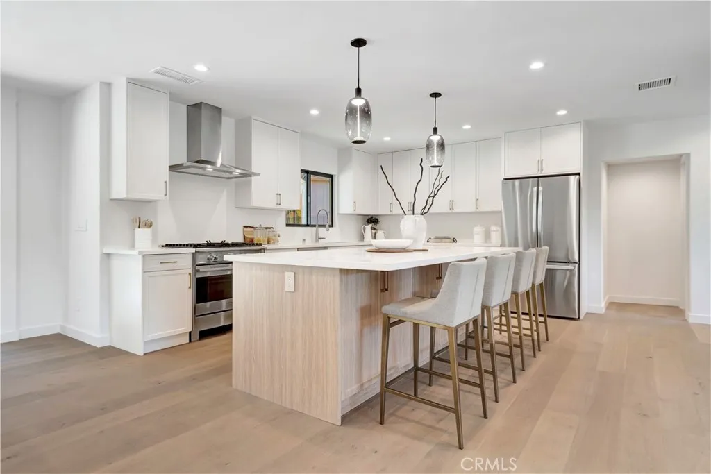 Additional image 8 of 4830 Hasekian Drive, Tarzana, CA 91356