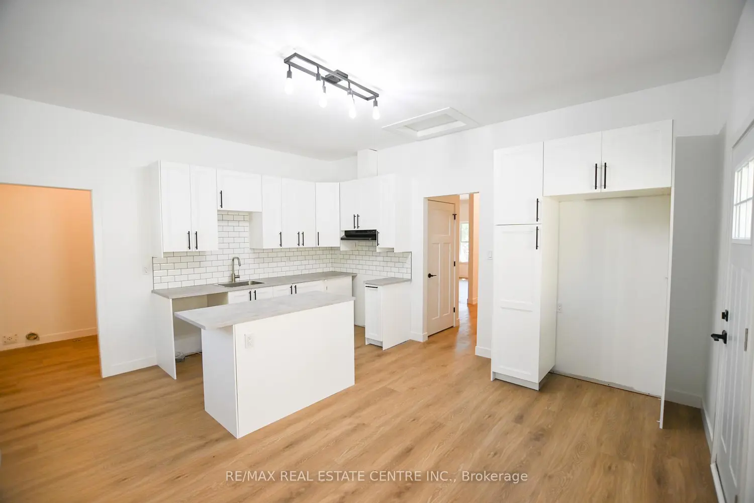 Additional image 5 of 284 Darling Street