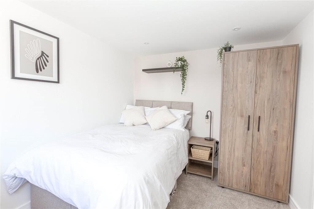 Additional image 19 of 6 bed terraced house to rentForest Road, Fishponds BS16