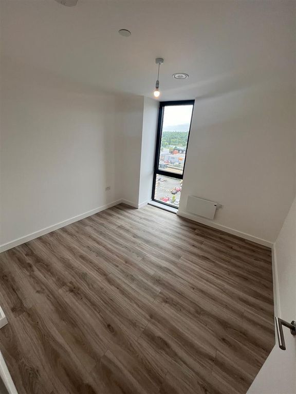 Additional image 4 of 2 bed flat to rentCalibra Court, Luton LU2
