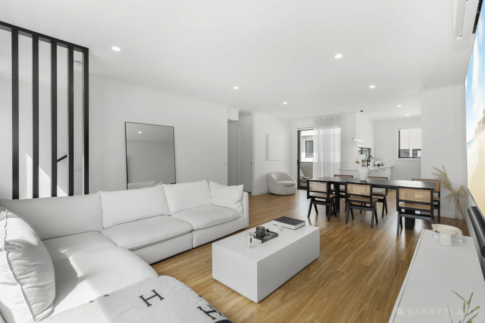 9 Alexi Walk, Eumemmerring VIC 3177