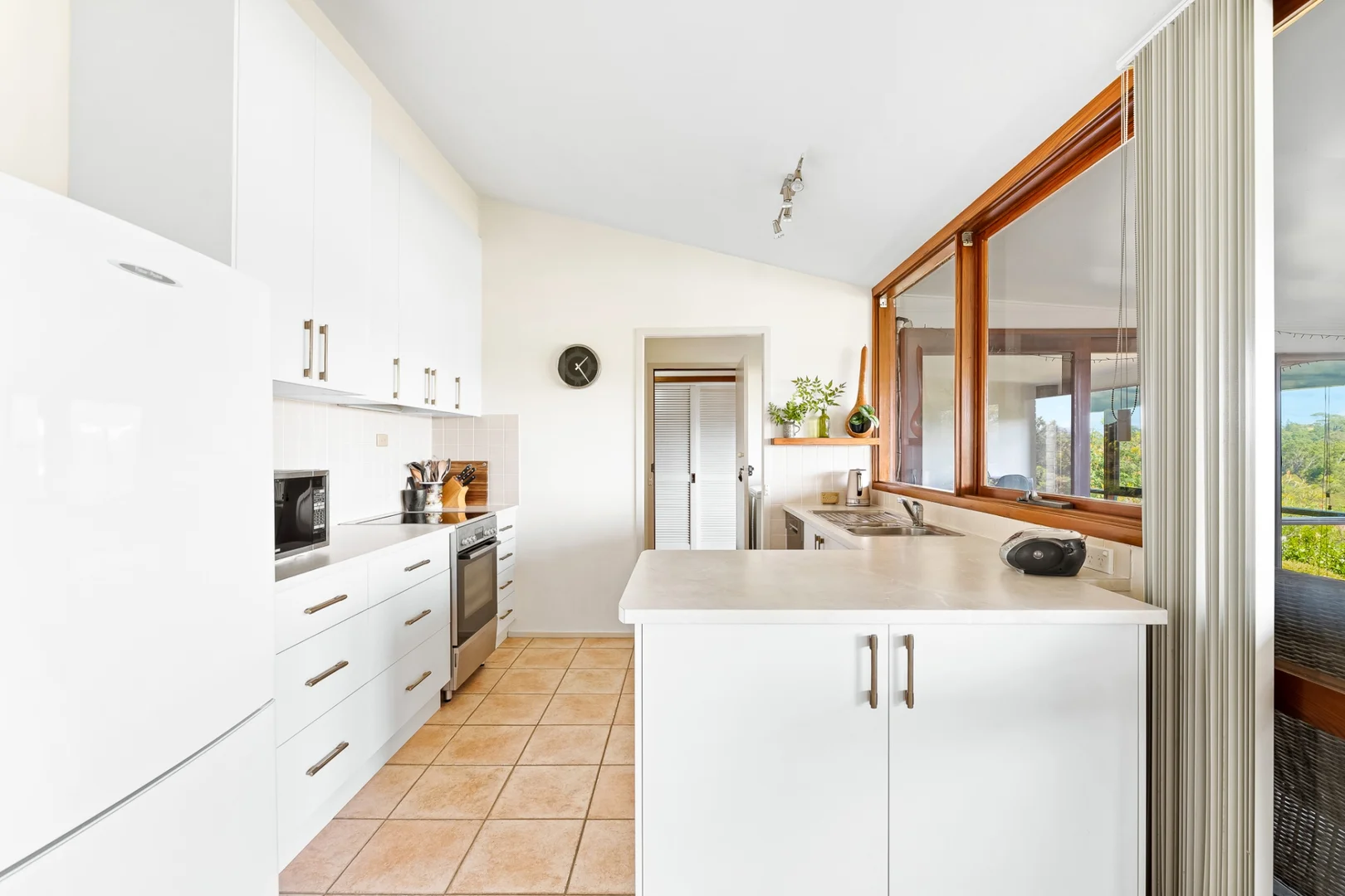 Additional image 9 of 27 Coral Crescent, Tuross Head NSW 2537