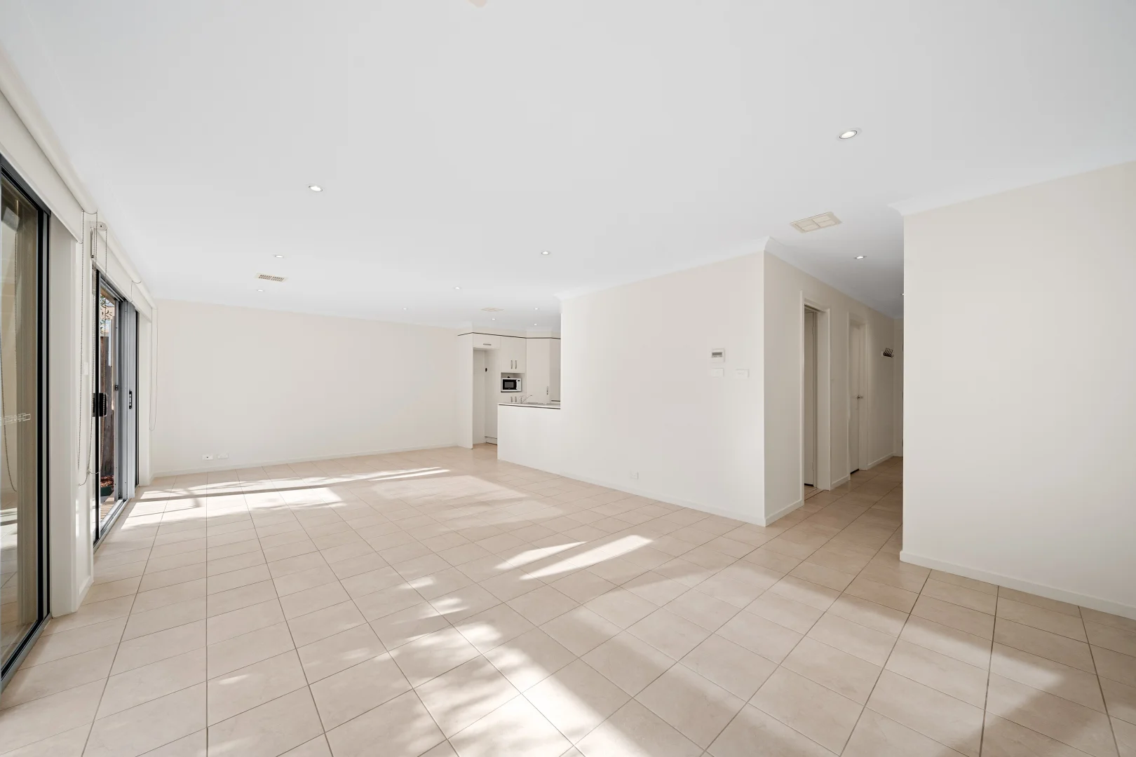 Additional image 5 of 2/19 Torpy Place, Jerrabomberra NSW 2619