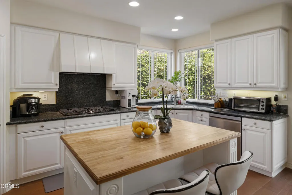 Additional image 110 of 609 Hartwell Court, Altadena, CA 91001