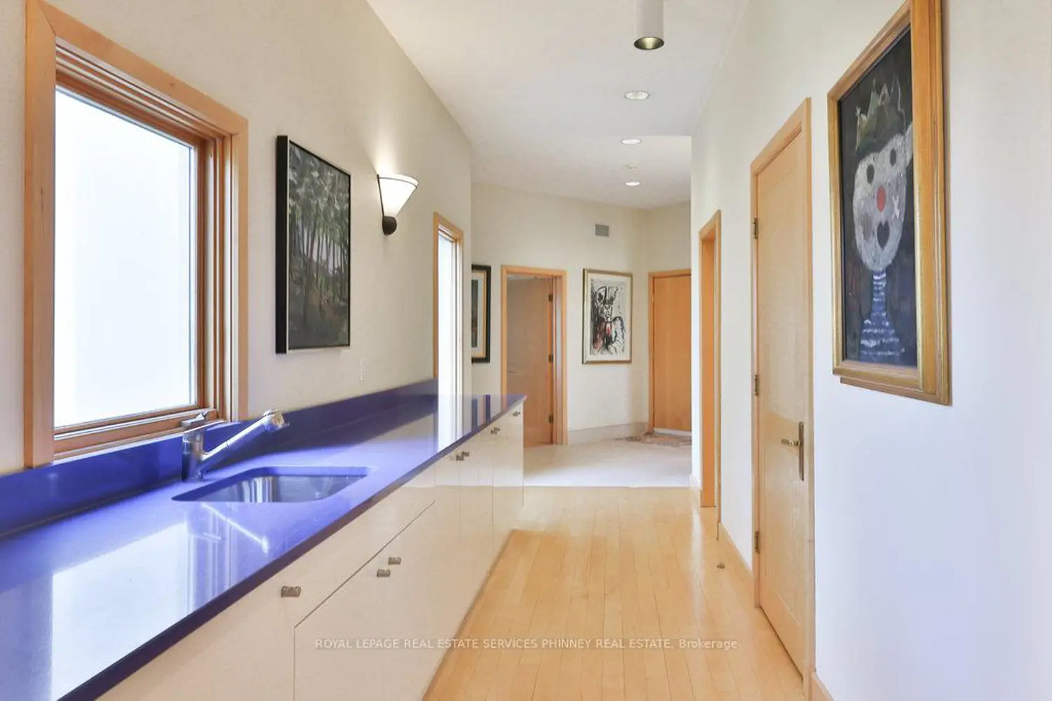 Additional image 9 of 937 Whittier Crescent