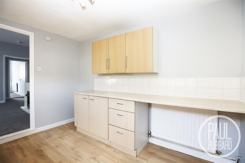Additional image 3 of 1 bed flat to rentStanley Street, Lowestoft NR32