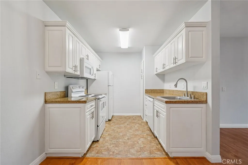 Additional image 67 of 1265 Kendall Dr Unit 221, San Bernardino, CA 92407