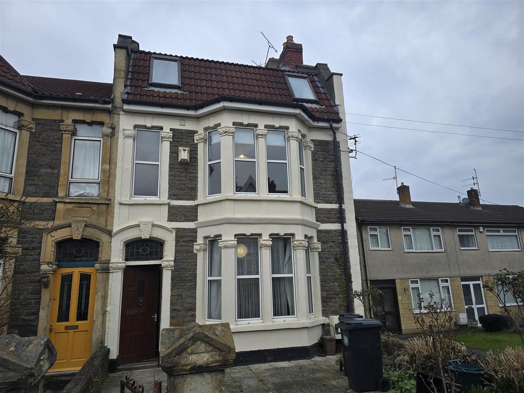 7 bed end terrace house to rentOverndale Road, Bristol BS16