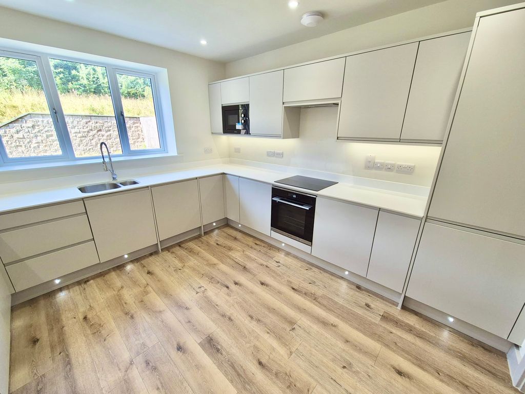 Additional image 4 of 4 bed detached house to rentPennyside Square, Hookgate, Market Drayton TF9