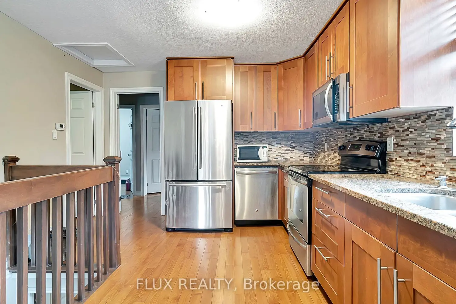 Additional image 9 of 1392 Doon Village Road