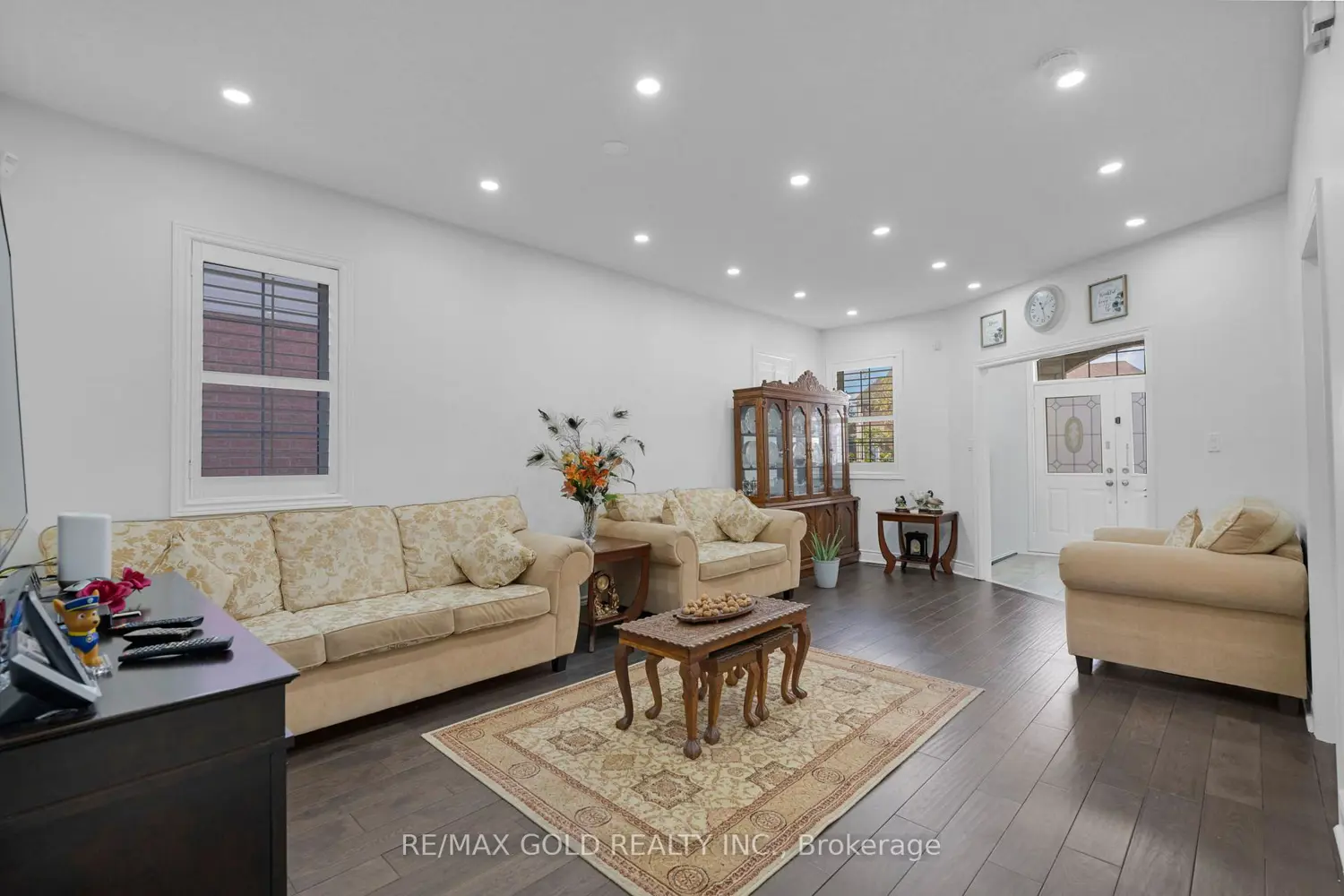 Additional image 15 of 46 Cobblestone Court