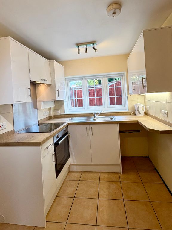 Additional image 5 of 2 bed terraced house to rentStation Road, Neston CH64