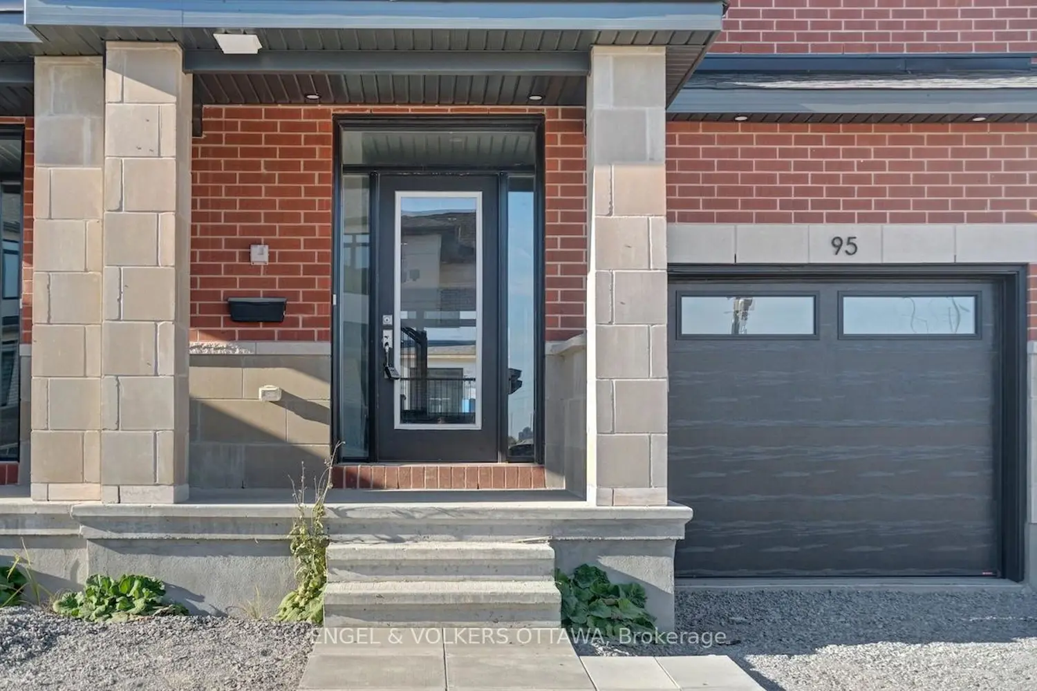 95 San Felice Circle