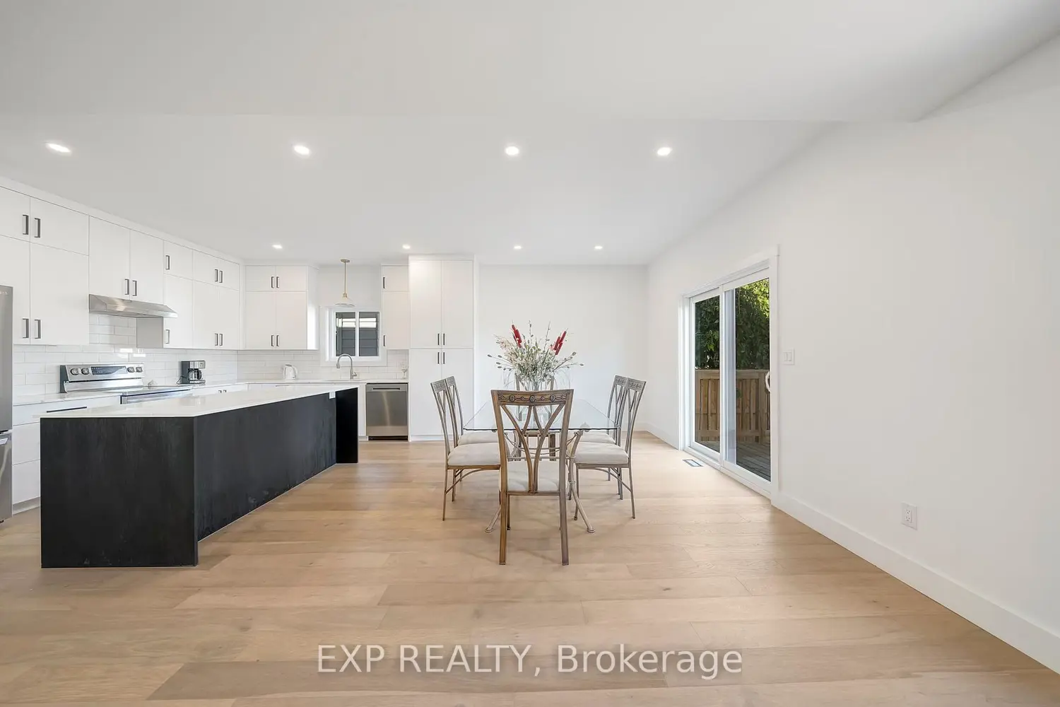 Additional image 3 of 210 Morton Street