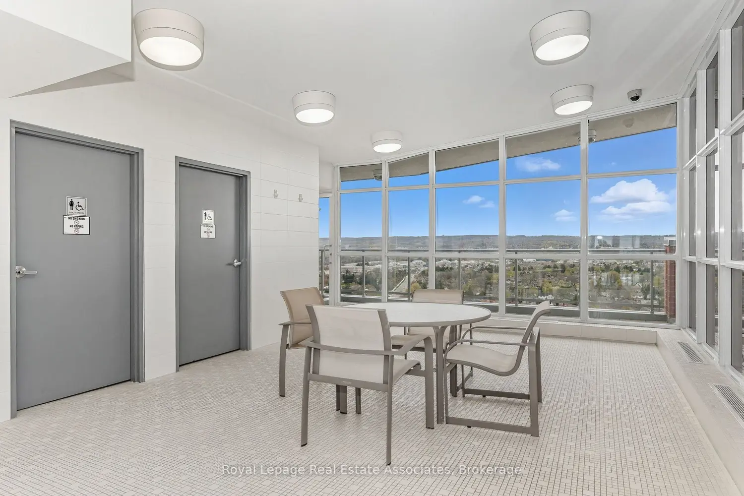 Additional image 13 of 551 Maple Avenue 1407