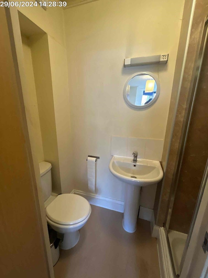 Additional image 11 of 3 Bed Flat, Alma Road, BS8, N1 7GU